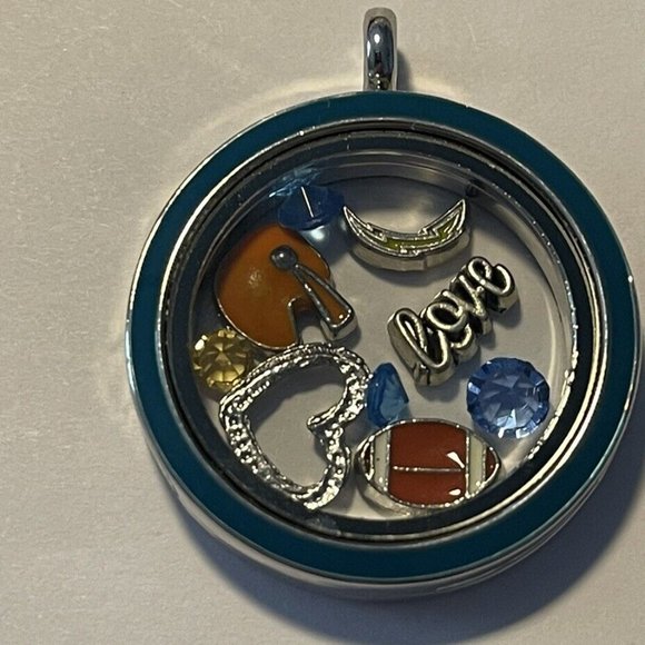 Los Angeles Chargers NFL Memory Charm Locket w/ 22 IN chain NEW - Picture 2 of 5